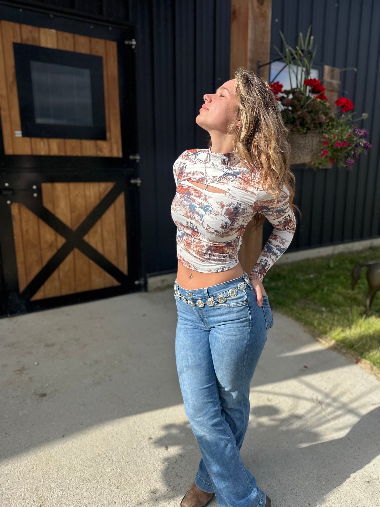 Western cut out top